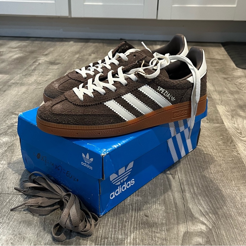 Adidas Spezial Brown Suede - Men's size 7  women's 8